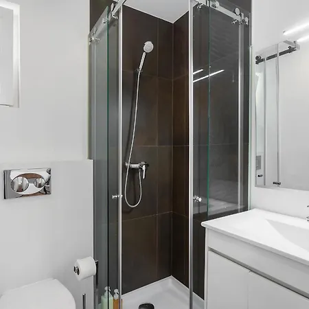 Whome Urban Tech Retreat, Modern Hubs For Remote Living Lisboa